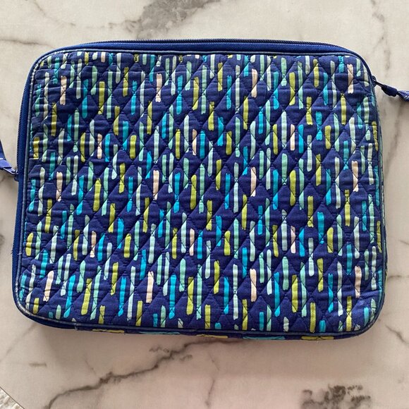Vera Bradley Laptop Sleeve - Picture 4 of 5